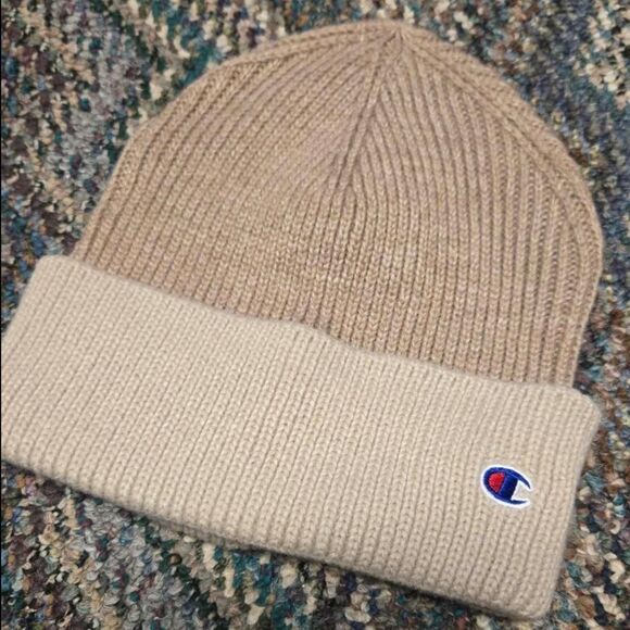 Champion Tan and Cream Hat - Picture 1 of 2